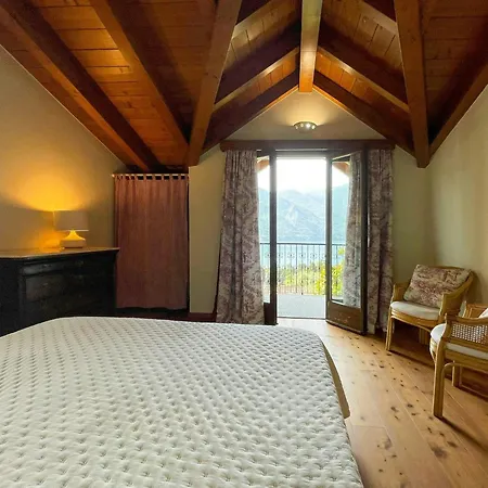 Attic With Panoramic View Of Tremezzo